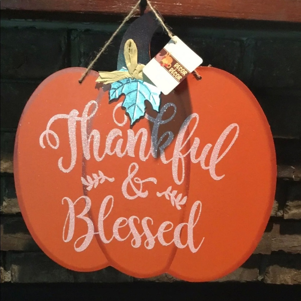 Thankful & Blessed Fall Sign